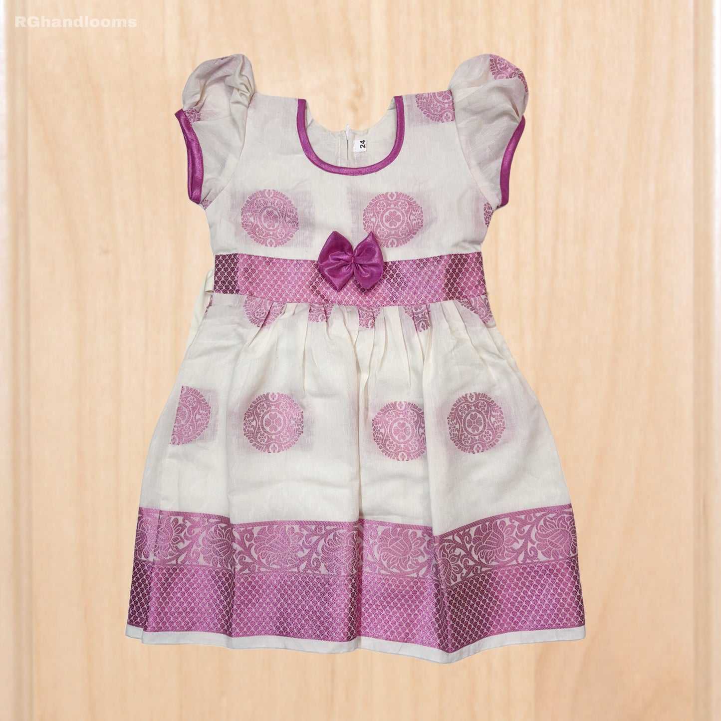 Pink colour Kids Frock