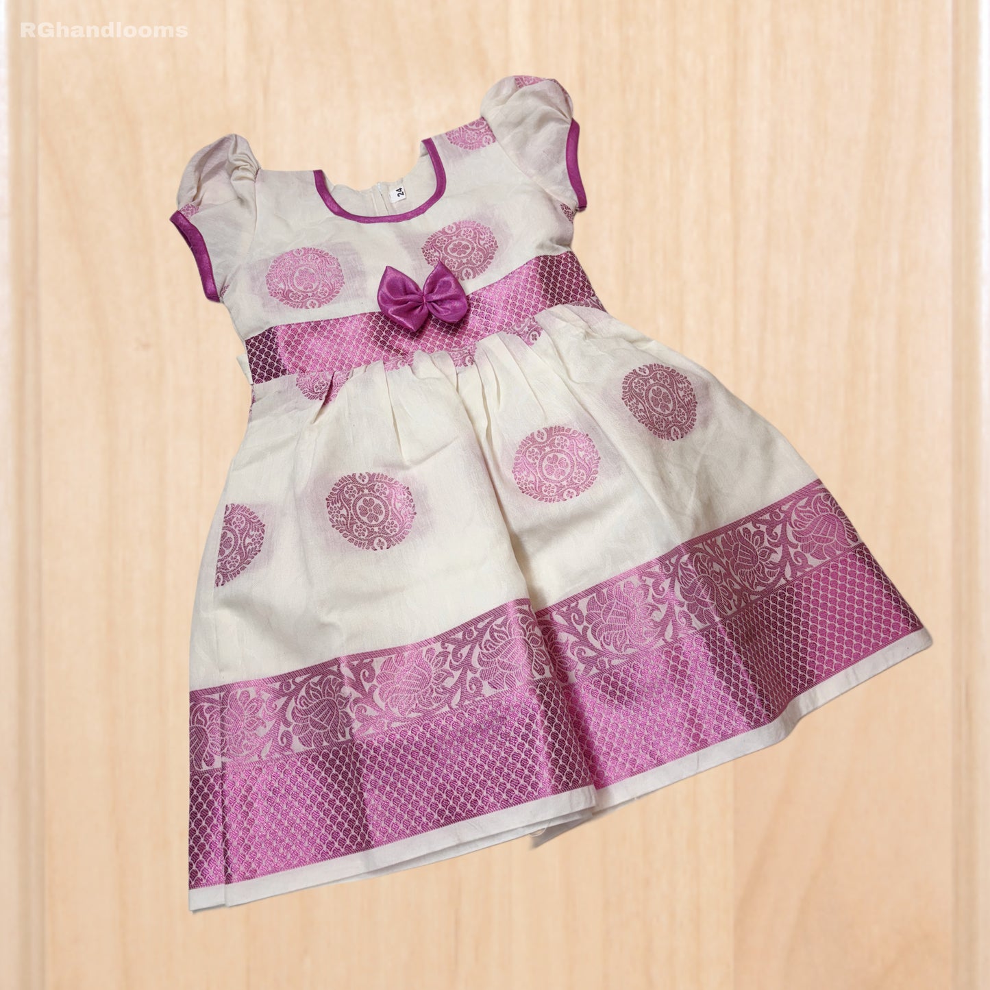 Pink colour Kids Frock