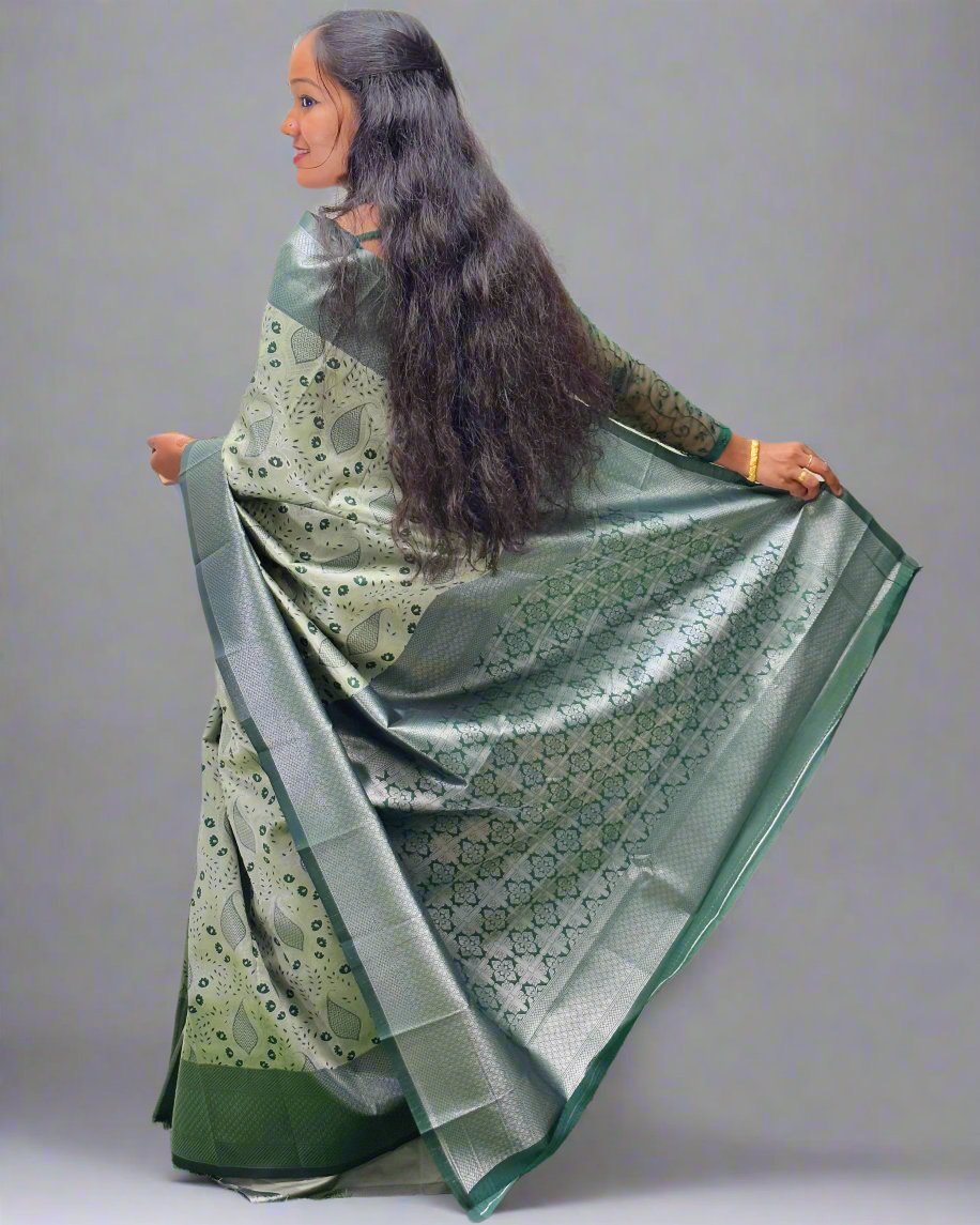 Handloom Green Silk Saree with Floral Motifs  Product Description: