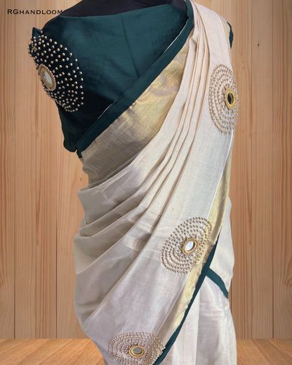 Kerala Traditional Dhavani Set