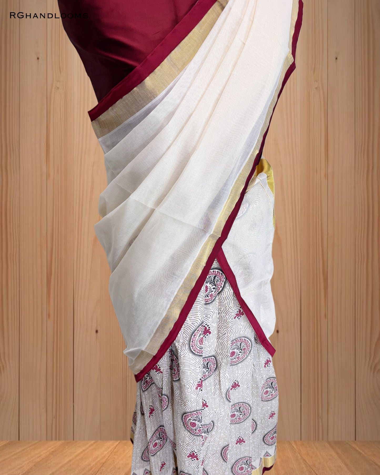 Kerala traditional Dhavani set, Red and golden Border
