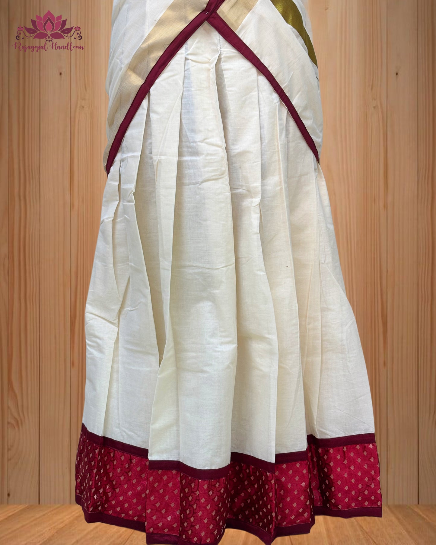 Kerala traditional Dhawani set