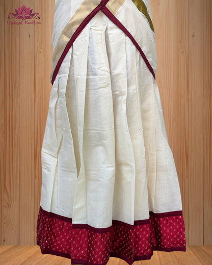 Kerala traditional Dhawani set