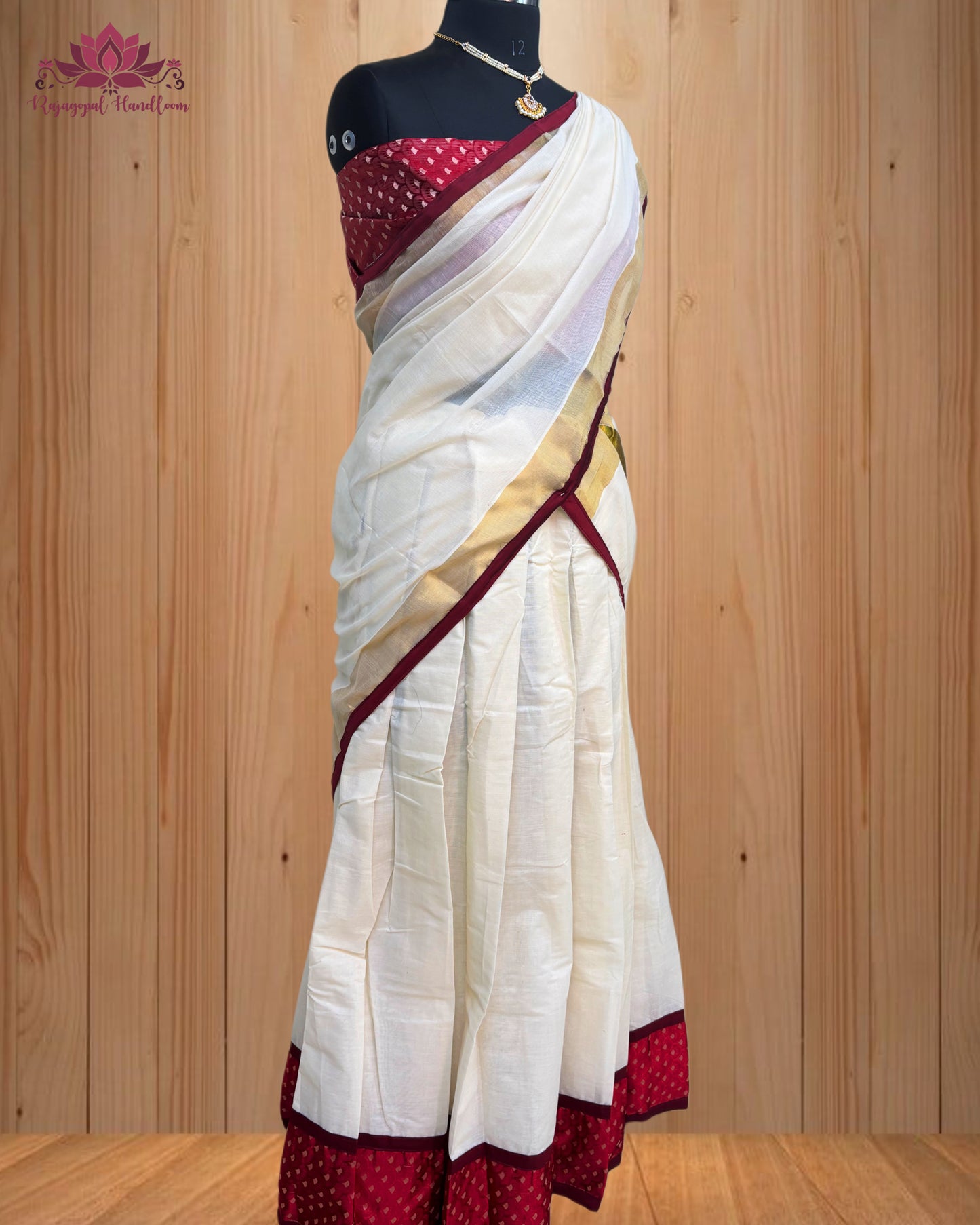Kerala traditional Dhawani set